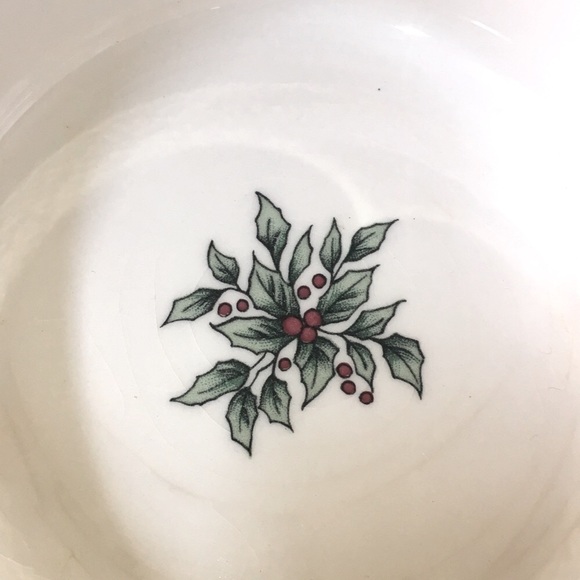 NIKKO JAPAN Vintage Lidded Christmas Tree Holiday Trinket Round Porcelain - Picture 7 of 8